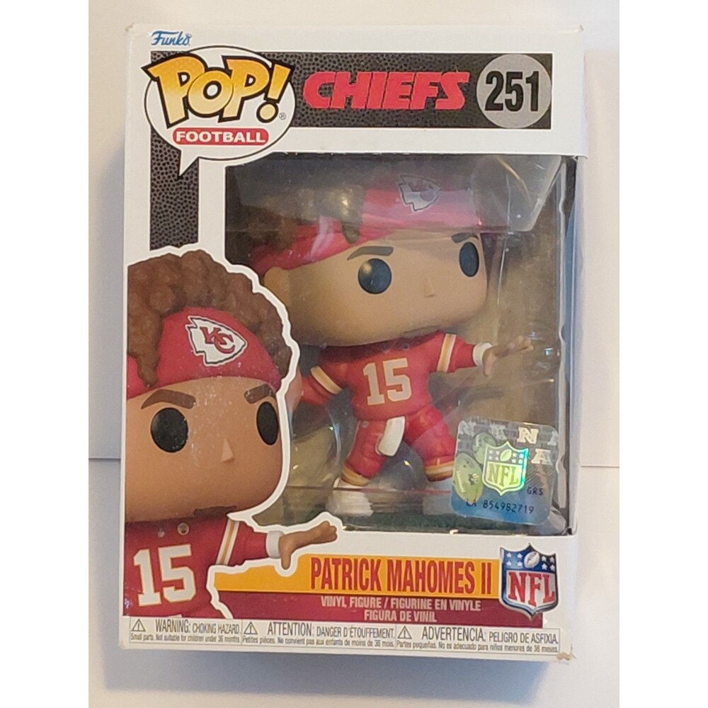 Funko Pop NFL Kansas City Chiefs Patrick Mahomes II 251 Home Jersey Sealed
